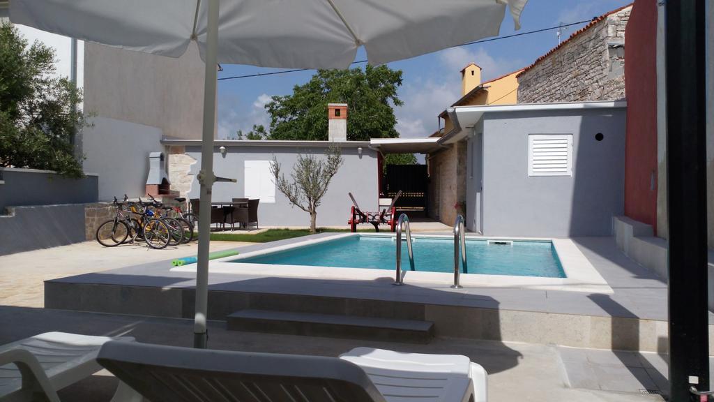 Holiday Home Peruski Phòng bức ảnh