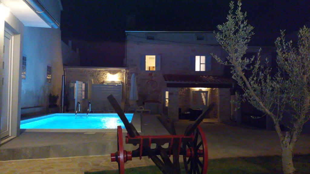 Holiday Home Peruski Phòng bức ảnh