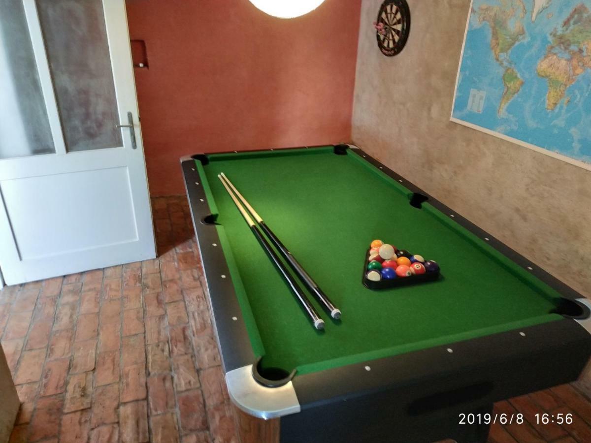 Holiday Home Peruski Ngoại thất bức ảnh